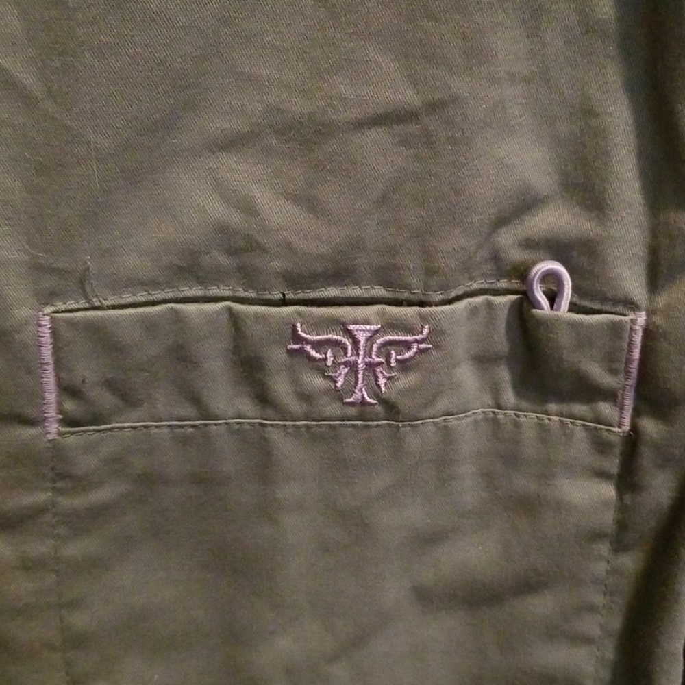 Scrub - Picture 3 of 4